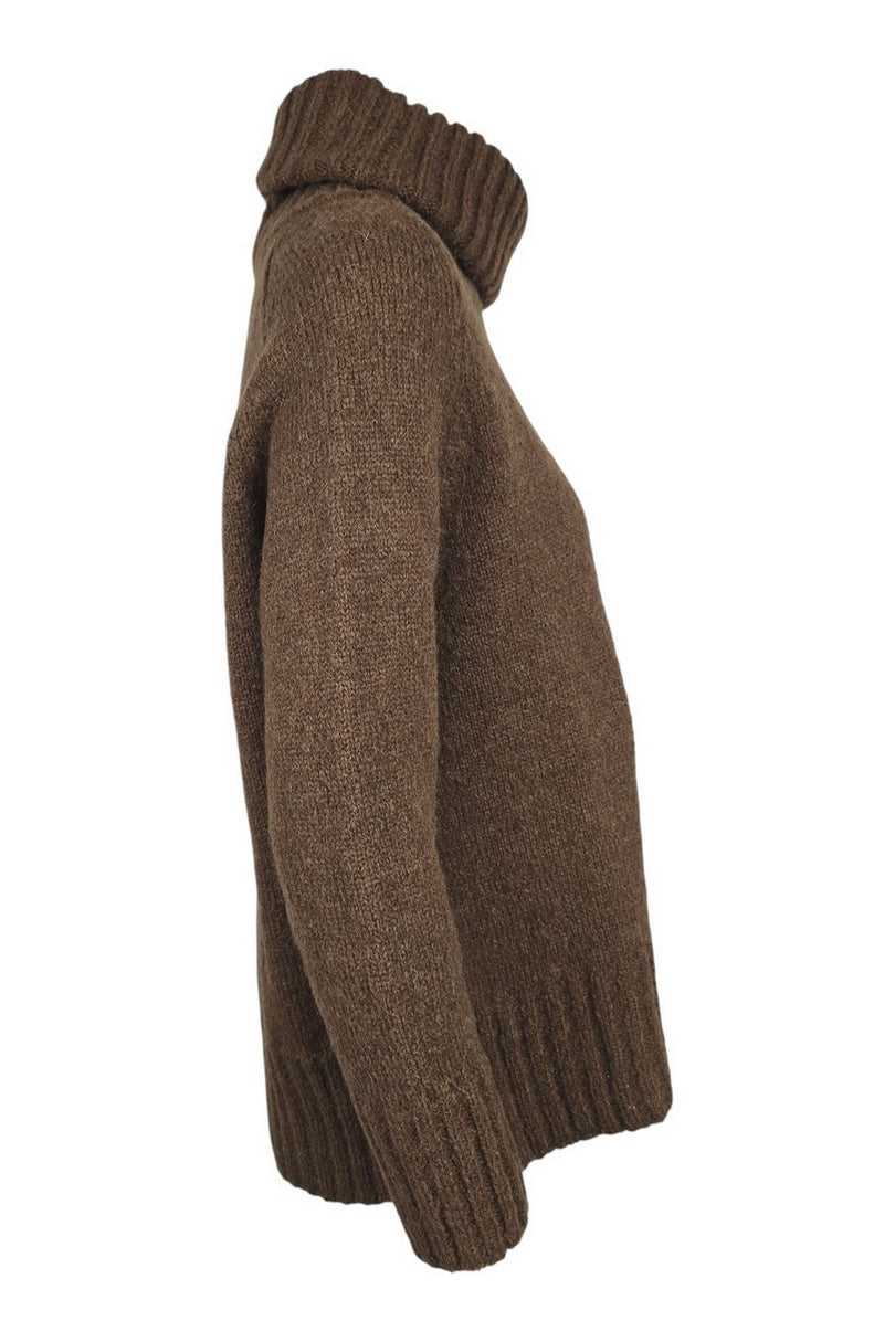 maglia dolcevita over in alpaca