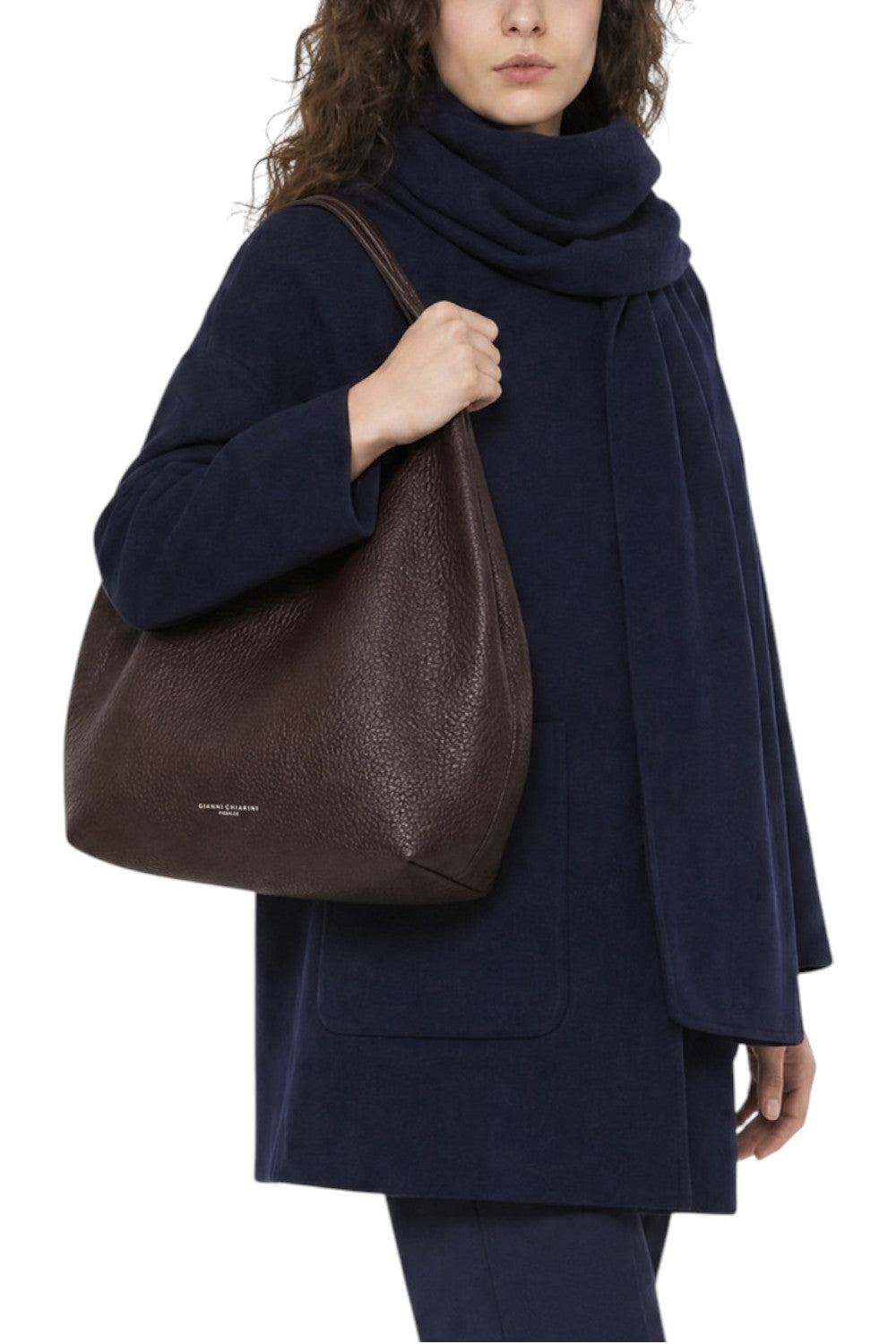 dua grande in pelle