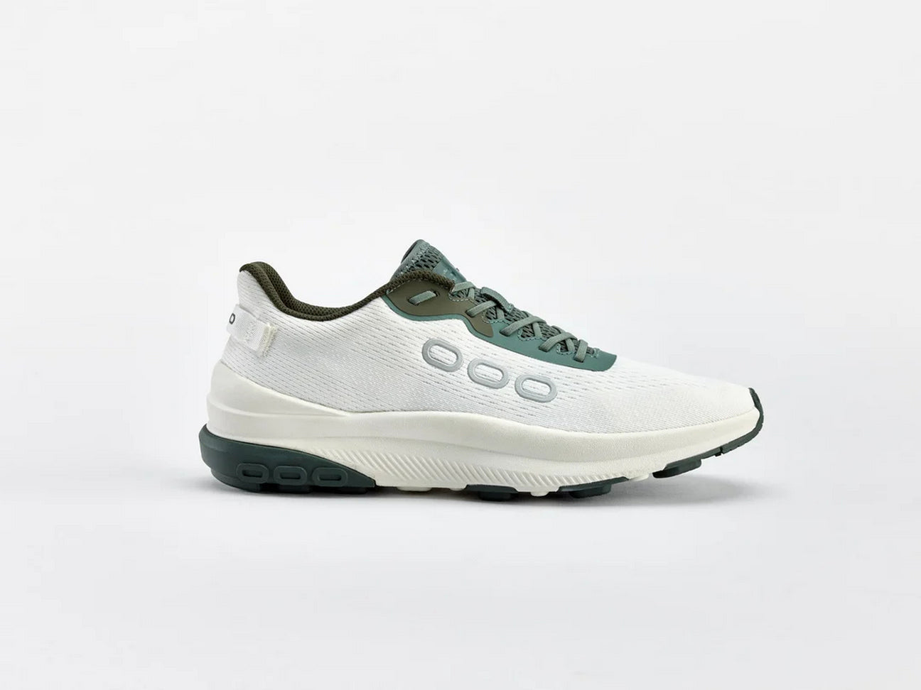 sneakers fast walk