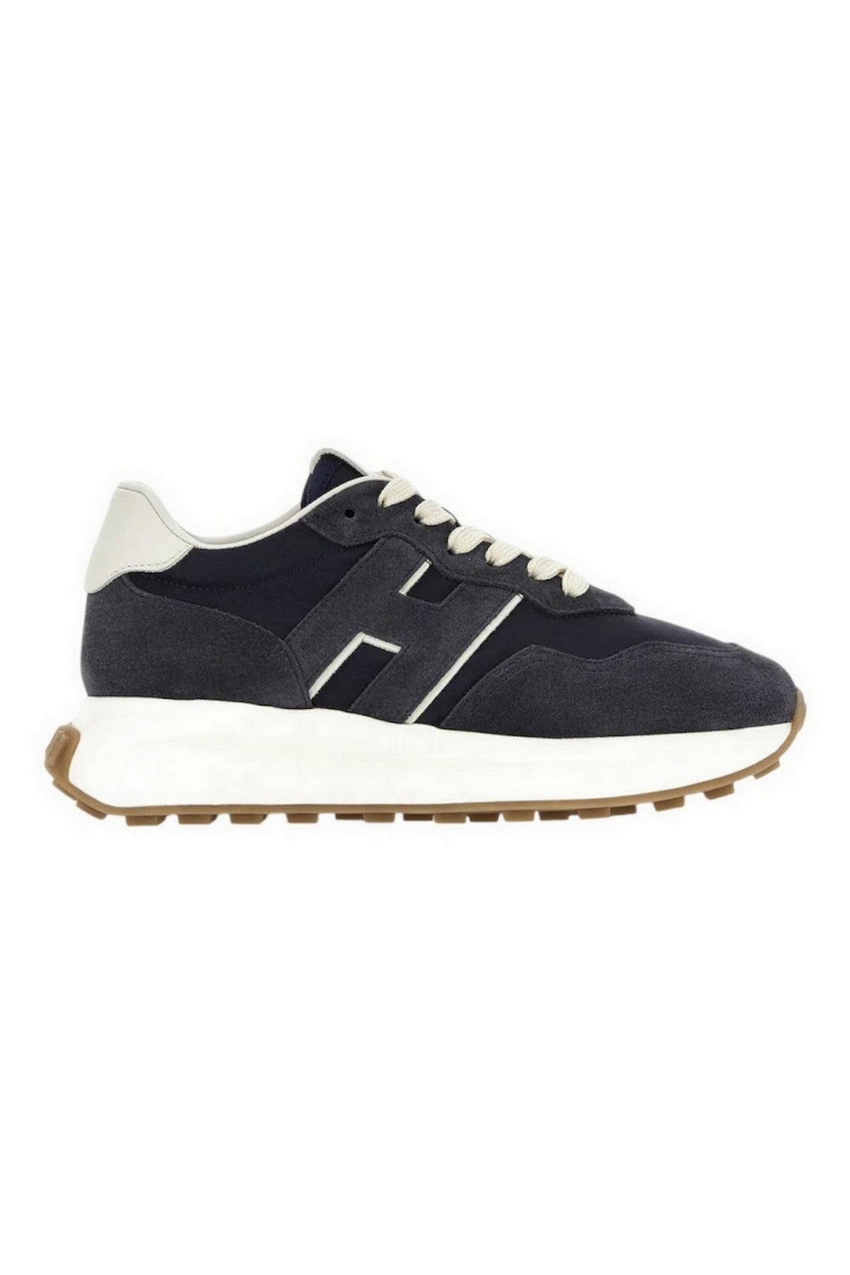 Sneakers h641