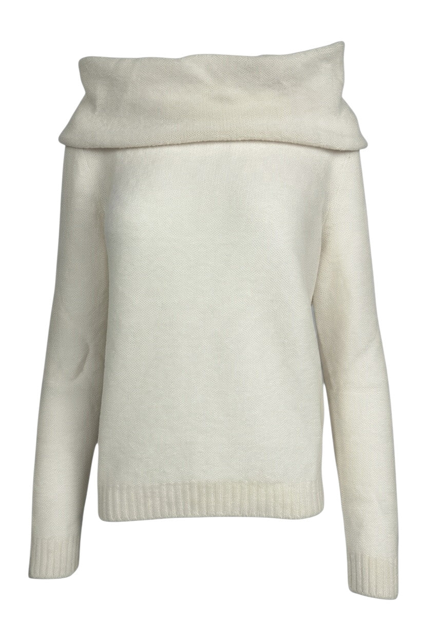 maglia in bouclet con collo roullet 