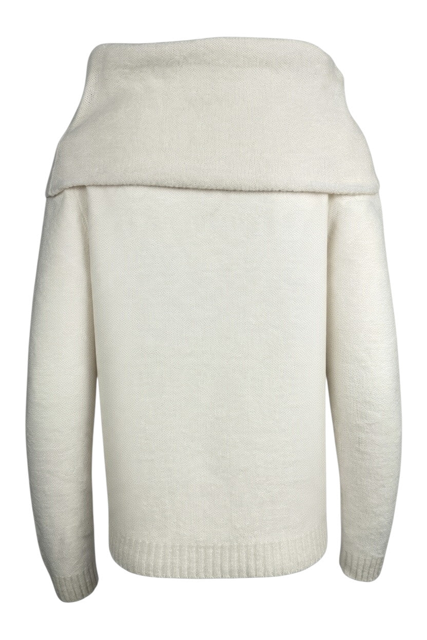 maglia in bouclet con collo roullet 