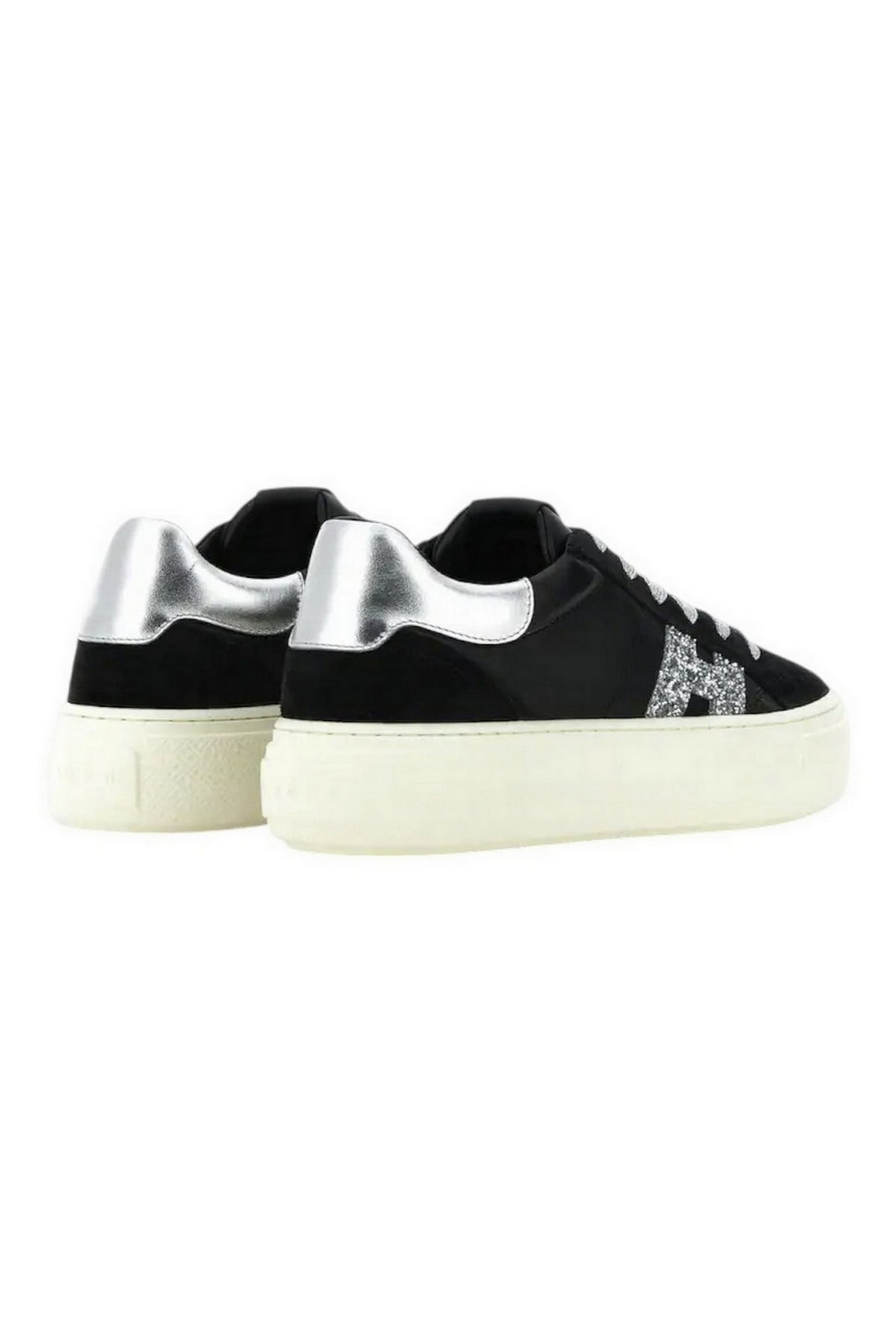 Sneakers crosswind 