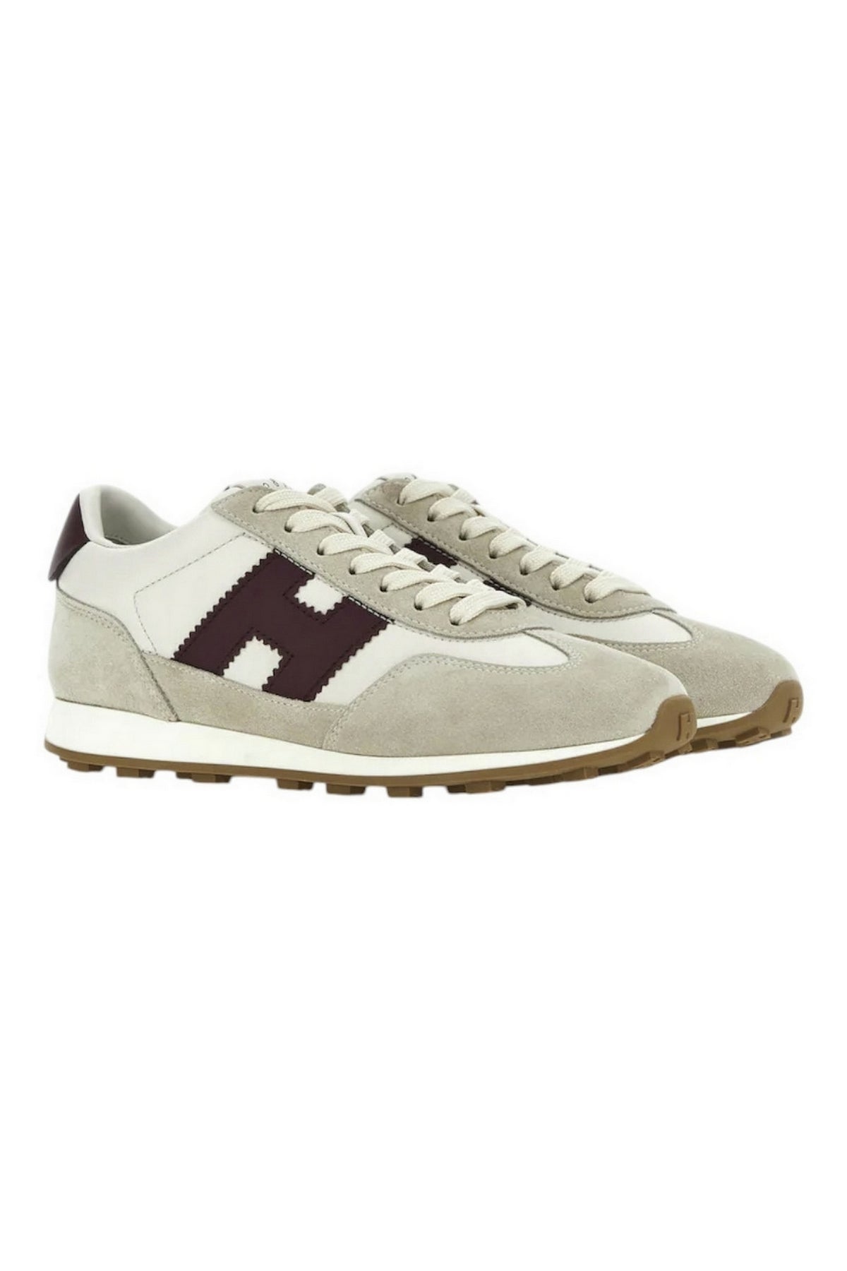 sneakers athletic 