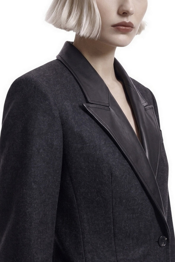 cappotto con dettagli in ecopelle 