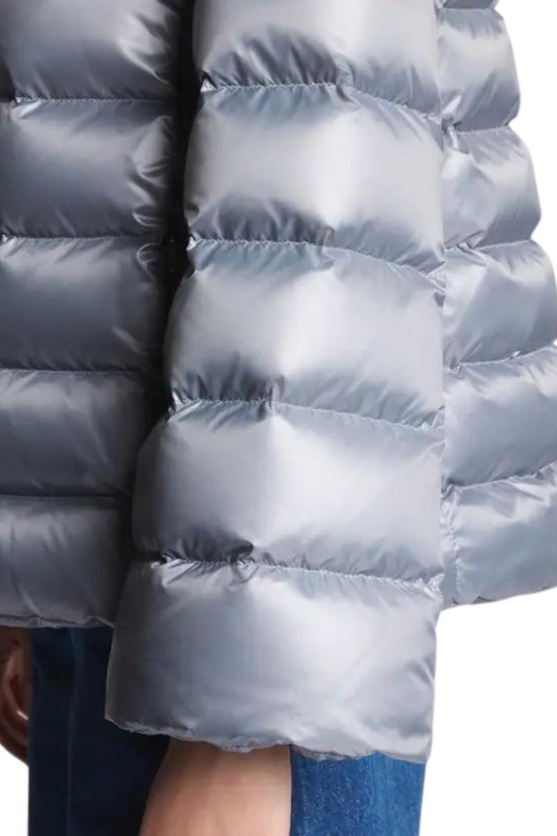 Piumino donna azzurro con gancio 